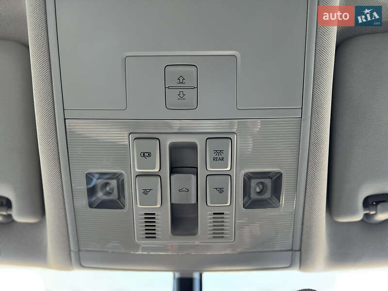 Внедорожник / Кроссовер Volkswagen Tiguan 2019 в Харькове