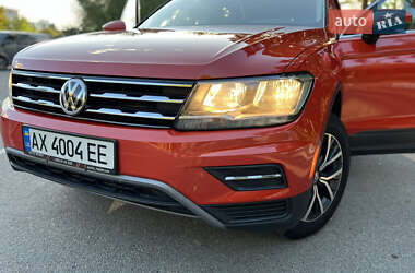 Внедорожник / Кроссовер Volkswagen Tiguan 2019 в 