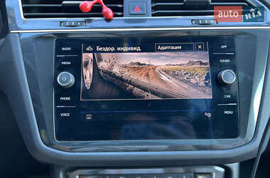 Внедорожник / Кроссовер Volkswagen Tiguan 2019 в 