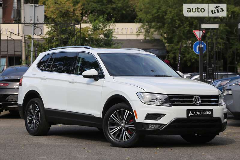 Позашляховик / Кросовер Volkswagen Tiguan 2017 в Києві