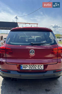 Внедорожник / Кроссовер Volkswagen Tiguan 2011 в Киеве