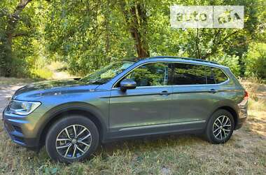 Позашляховик / Кросовер Volkswagen Tiguan 2020 в Сумах