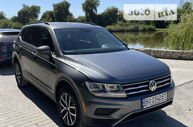 Позашляховик / Кросовер Volkswagen Tiguan 2019 в Шумську