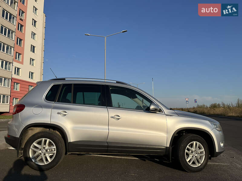 Позашляховик / Кросовер Volkswagen Tiguan 2010 в Вінниці фото 4 Позашляховик / Кросовер Volkswagen Tiguan 2010 в Вінниці