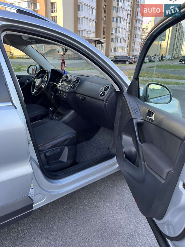 Позашляховик / Кросовер Volkswagen Tiguan 2010 в Вінниці фото 9 Позашляховик / Кросовер Volkswagen Tiguan 2010 в Вінниці