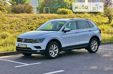 Внедорожник / Кроссовер Volkswagen Tiguan 2020 в Киеве