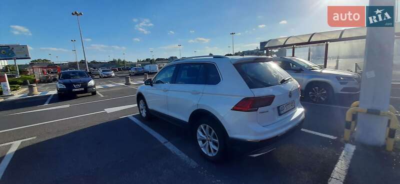 Внедорожник / Кроссовер Volkswagen Tiguan 2019 в Запорожье