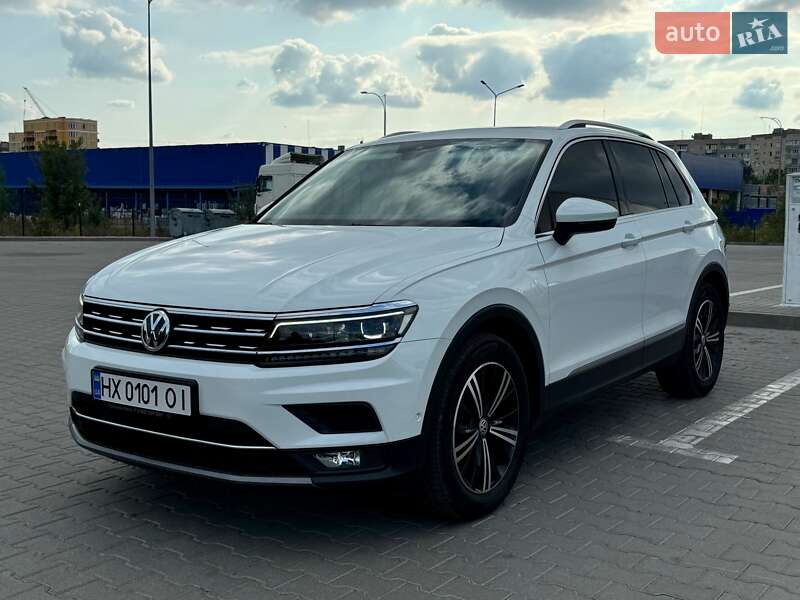 Внедорожник / Кроссовер Volkswagen Tiguan 2019 в Хмельницком