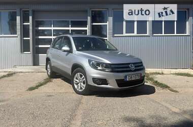 Позашляховик / Кросовер Volkswagen Tiguan 2012 в Ромнах