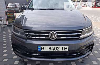 Внедорожник / Кроссовер Volkswagen Tiguan 2017 в Полтаве