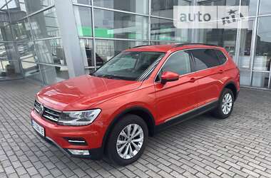 Внедорожник / Кроссовер Volkswagen Tiguan 2018 в Полтаве