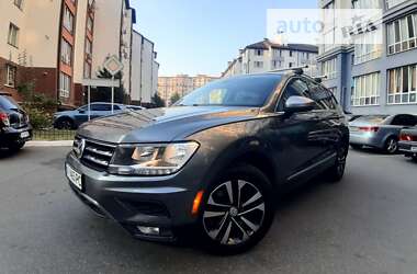 Позашляховик / Кросовер Volkswagen Tiguan 2019 в Києві