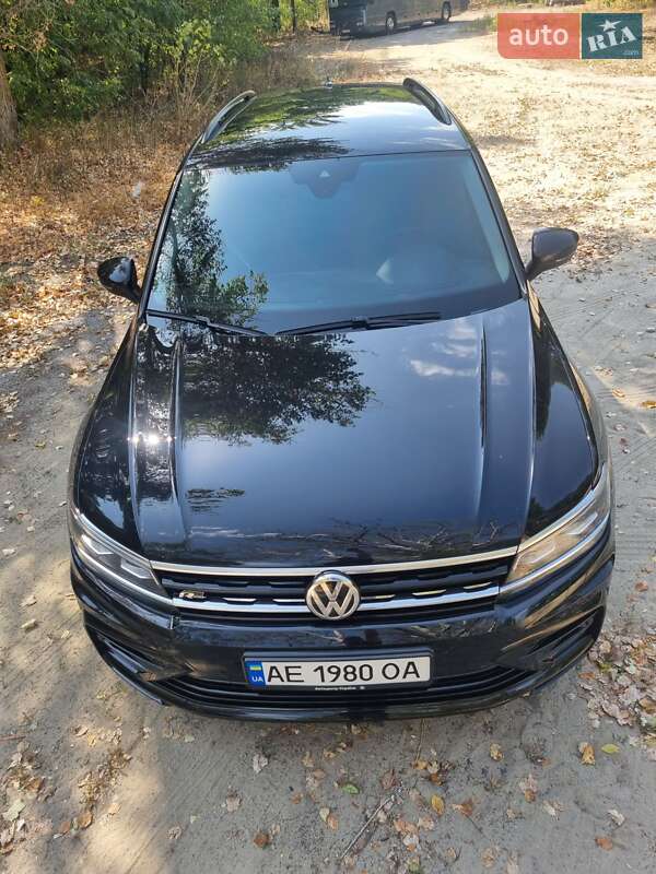 Позашляховик / Кросовер Volkswagen Tiguan 2020 в Дніпрі