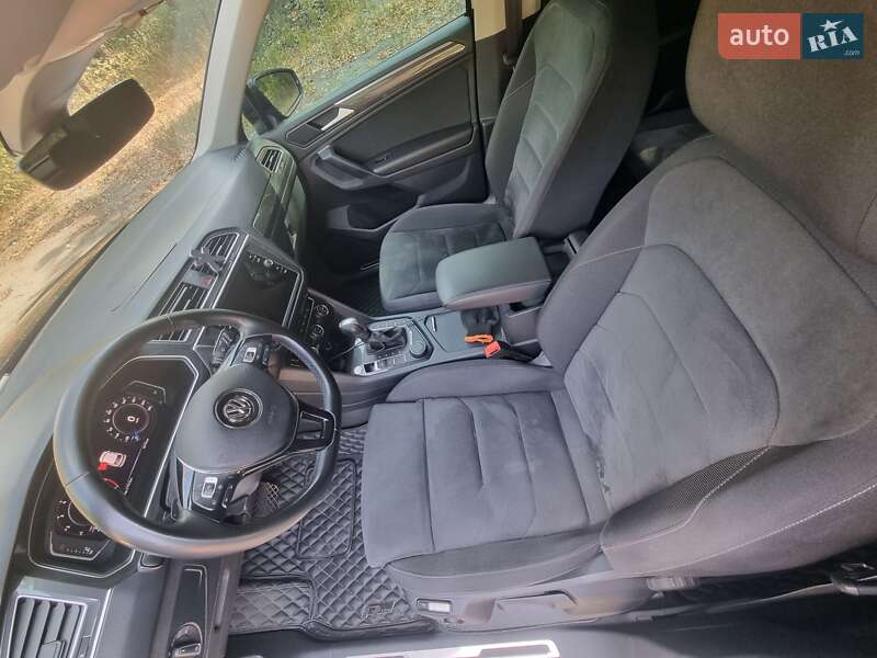 Позашляховик / Кросовер Volkswagen Tiguan 2020 в Дніпрі
