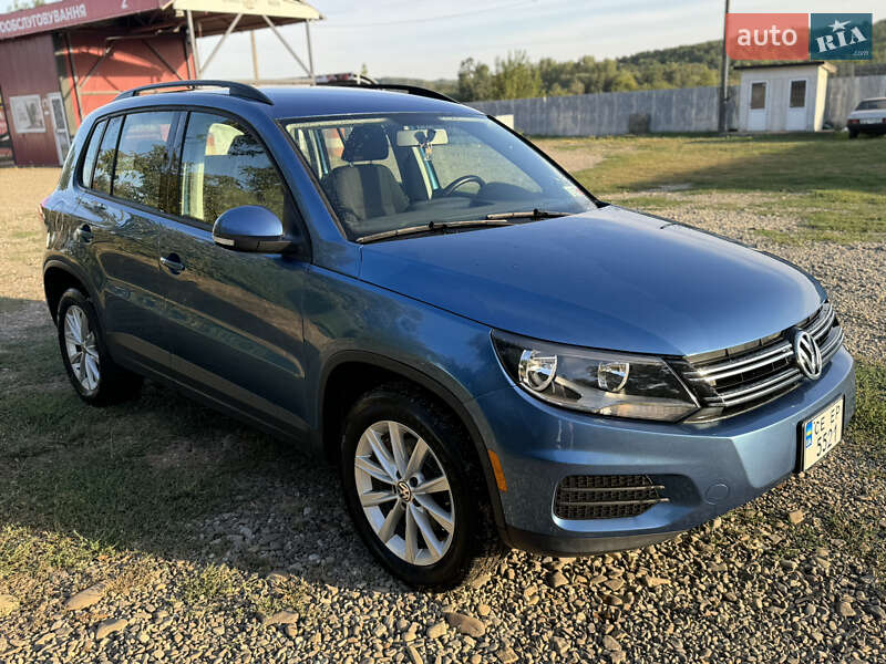 Позашляховик / Кросовер Volkswagen Tiguan 2018 в Чернівцях