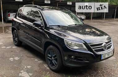 Позашляховик / Кросовер Volkswagen Tiguan 2010 в Дніпрі