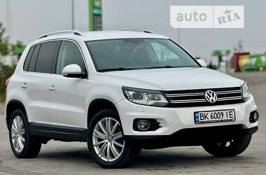 Позашляховик / Кросовер Volkswagen Tiguan 2012 в Рівному