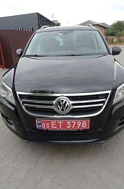 Внедорожник / Кроссовер Volkswagen Tiguan 2009 в Луцке