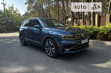 Внедорожник / Кроссовер Volkswagen Tiguan 2019 в Днепре