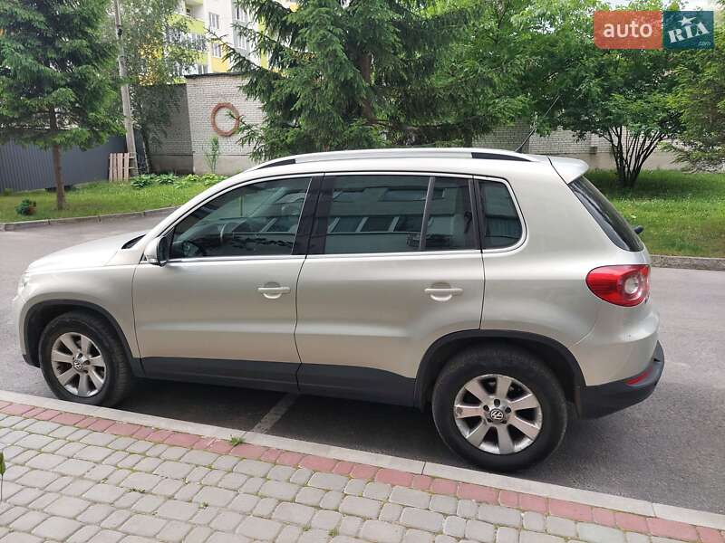 Позашляховик / Кросовер Volkswagen Tiguan 2008 в Тернополі