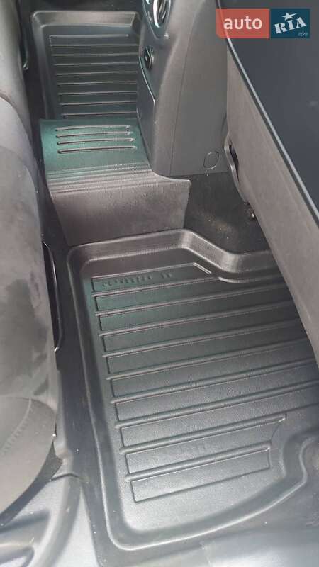 Внедорожник / Кроссовер Volkswagen Tiguan 2012 в Трускавце