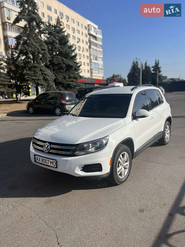 Позашляховик / Кросовер Volkswagen Tiguan 2015 в Харкові фото 2 Позашляховик / Кросовер Volkswagen Tiguan 2015 в Харкові