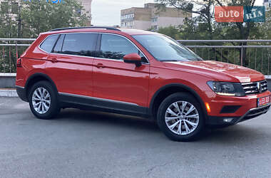 Внедорожник / Кроссовер Volkswagen Tiguan 2018 в Киеве