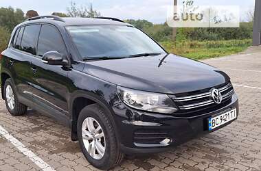 Внедорожник / Кроссовер Volkswagen Tiguan 2015 в Львове