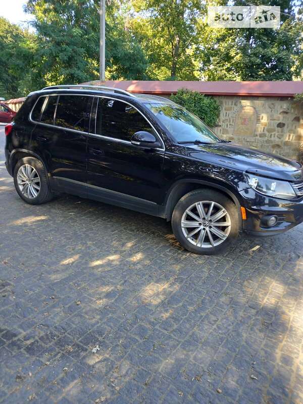 Внедорожник / Кроссовер Volkswagen Tiguan 2013 в Черновцах фото 8 Внедорожник / Кроссовер Volkswagen Tiguan 2013 в Черновцах