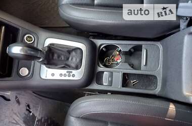 Внедорожник / Кроссовер Volkswagen Tiguan 2013 в 