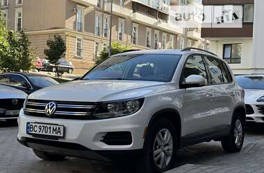 Внедорожник / Кроссовер Volkswagen Tiguan 2016 в Львове