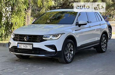 Внедорожник / Кроссовер Volkswagen Tiguan 2021 в Днепре