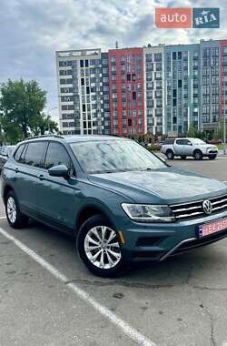 Внедорожник / Кроссовер Volkswagen Tiguan 2019 в Киеве