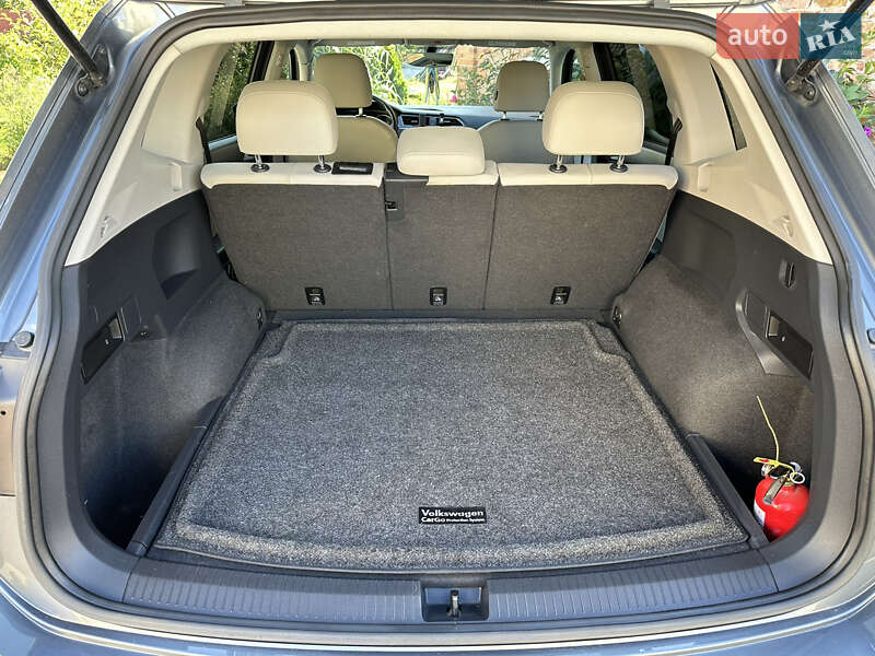 Позашляховик / Кросовер Volkswagen Tiguan 2019 в Броварах фото 17 Позашляховик / Кросовер Volkswagen Tiguan 2019 в Броварах