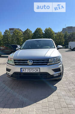 Внедорожник / Кроссовер Volkswagen Tiguan 2020 в Ивано-Франковске