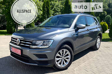 Внедорожник / Кроссовер Volkswagen Tiguan 2019 в Черновцах