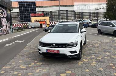 Внедорожник / Кроссовер Volkswagen Tiguan 2021 в Луцке