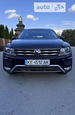 Внедорожник / Кроссовер Volkswagen Tiguan 2018 в Днепре