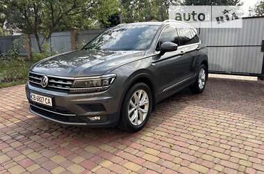 Внедорожник / Кроссовер Volkswagen Tiguan 2017 в Нежине