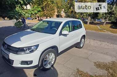 Позашляховик / Кросовер Volkswagen Tiguan 2013 в Лебедині