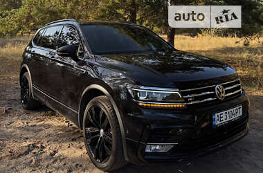 Внедорожник / Кроссовер Volkswagen Tiguan 2019 в Днепре