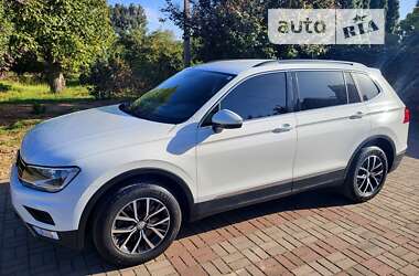 Позашляховик / Кросовер Volkswagen Tiguan 2020 в Запоріжжі