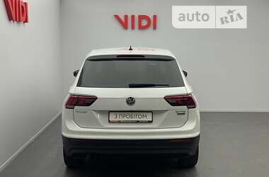 Позашляховик / Кросовер Volkswagen Tiguan 2017 в Києві