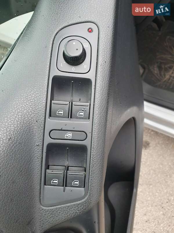 Внедорожник / Кроссовер Volkswagen Tiguan 2014 в Киеве