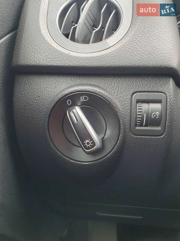 Внедорожник / Кроссовер Volkswagen Tiguan 2014 в Киеве