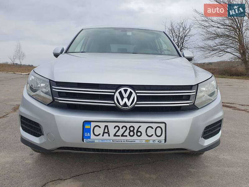 Внедорожник / Кроссовер Volkswagen Tiguan 2014 в Киеве