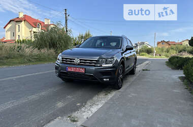 Внедорожник / Кроссовер Volkswagen Tiguan 2017 в Трускавце