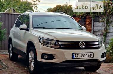 Внедорожник / Кроссовер Volkswagen Tiguan 2011 в Запорожье