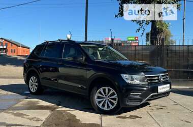 Внедорожник / Кроссовер Volkswagen Tiguan 2019 в Киеве