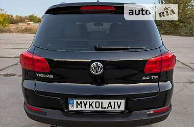 Позашляховик / Кросовер Volkswagen Tiguan 2016 в Миколаєві